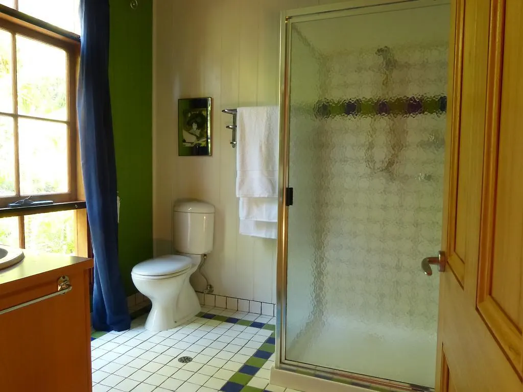 Magnolia Cottage Cooroy Holiday home
