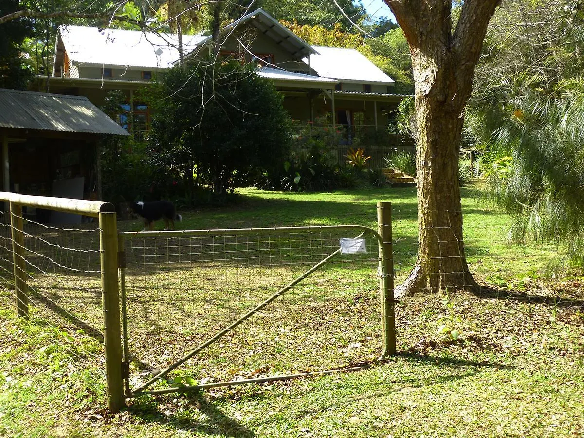 Magnolia Cottage Cooroy Holiday home